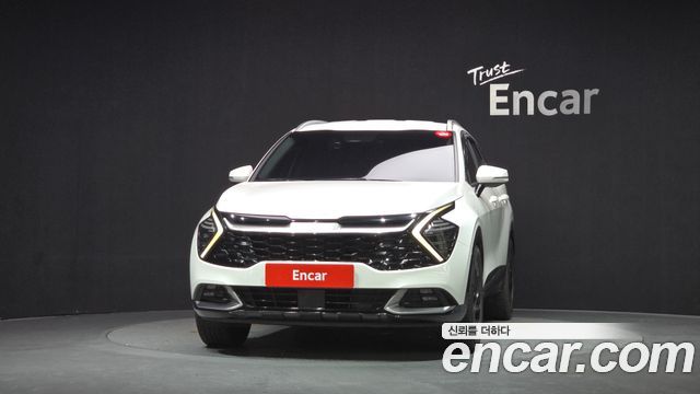 Kia Sportage 2023 — photo 3