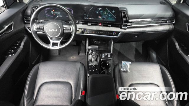 Kia Sportage 2023 — photo 10