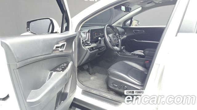 Kia Sportage 2023 — photo 13