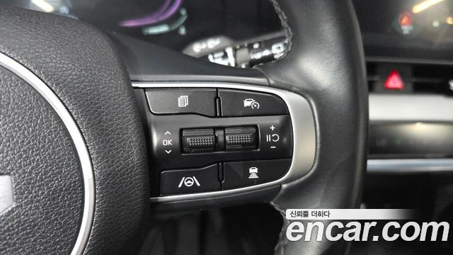 Kia Sportage 2023 — photo 29