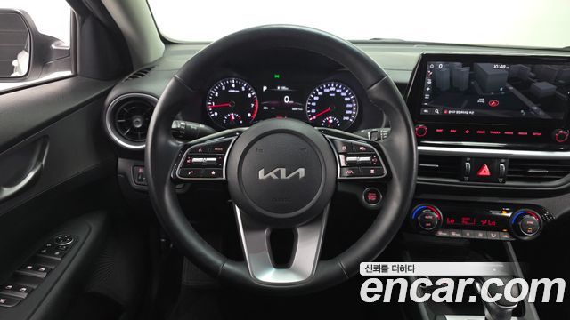Kia K3 2022 — photo 20