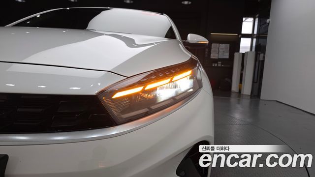 Kia K3 2022 — photo 8