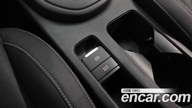 Kia K3 2022 — photo 29