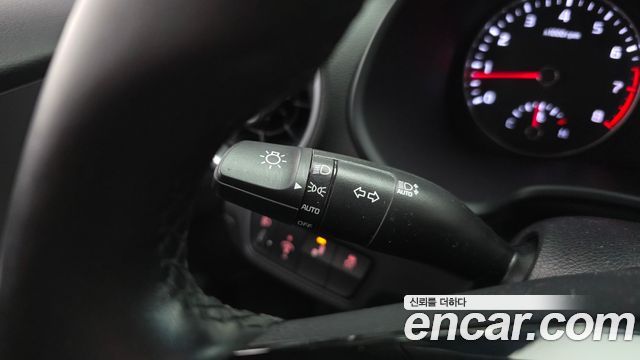 Kia K3 2022 — photo 32