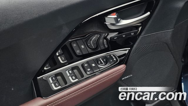 Kia Niro 2020 — photo 28