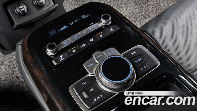 Genesis G90 2021 — photo 27