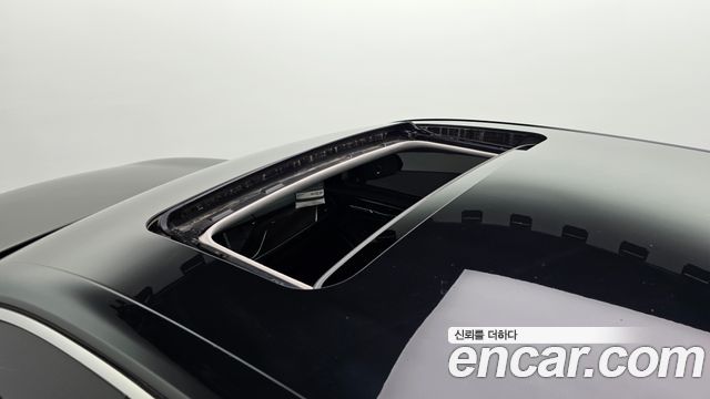 Genesis EQ900 2017 — photo 12