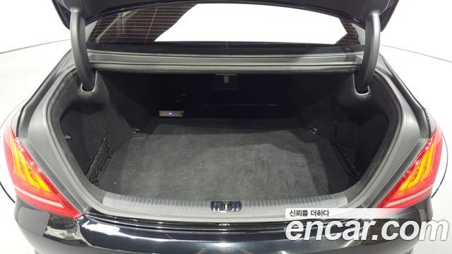 Genesis EQ900 2017 — photo 17