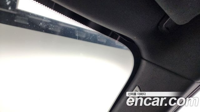 BMW 5-Series 2022 — photo 28