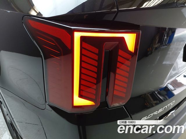 Kia Sorento 2024 — photo 9