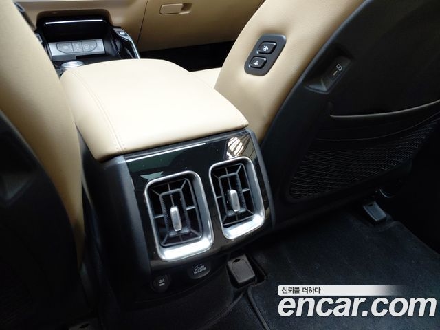 Kia Sorento 2024 — photo 29