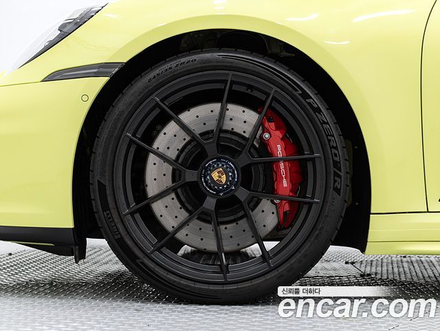 Porsche 911 2025 — photo 5
