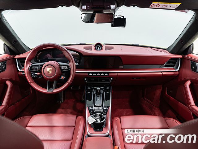 Porsche 911 2025 — photo 7
