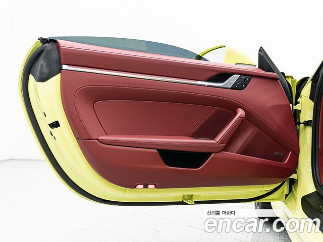 Porsche 911 2025 — photo 14
