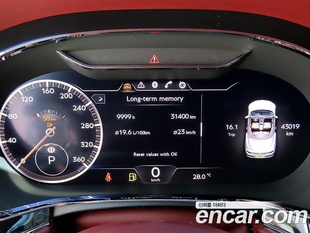 Bentley Continental 2019 — photo 13