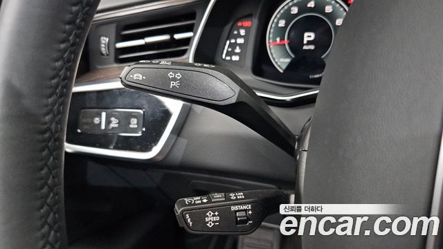 Audi A6 2022 — photo 21