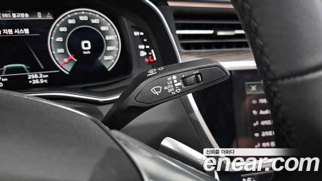 Audi A6 2022 — photo 22