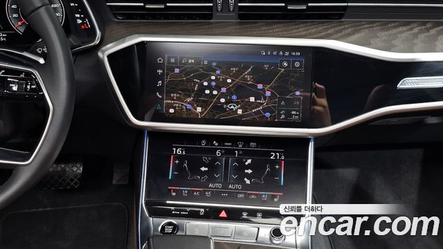 Audi A6 2022 — photo 24