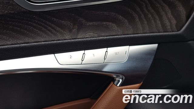 Audi A6 2022 — photo 30