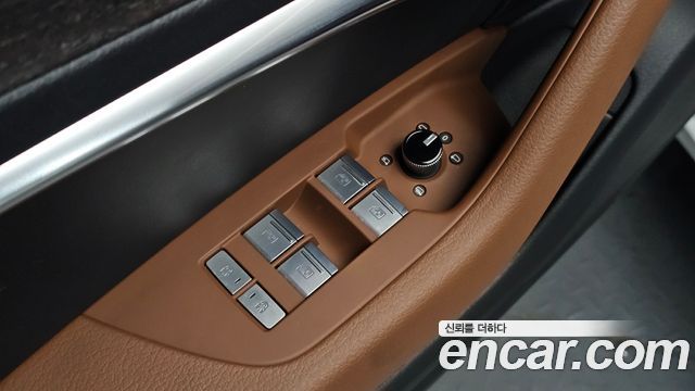 Audi A6 2022 — photo 31
