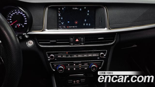 Kia K5 2019 — photo 19