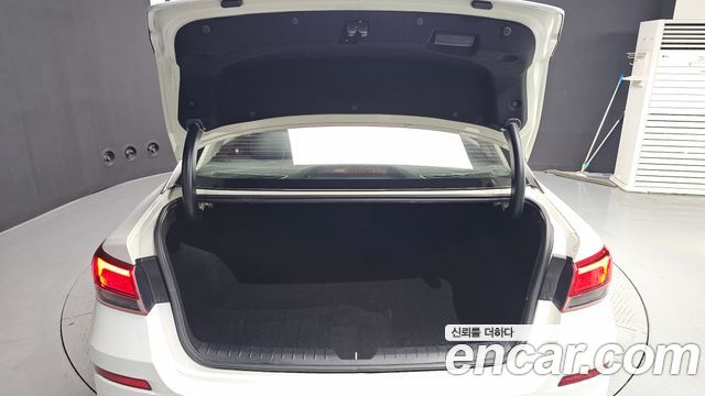 Kia K5 2019 — photo 26
