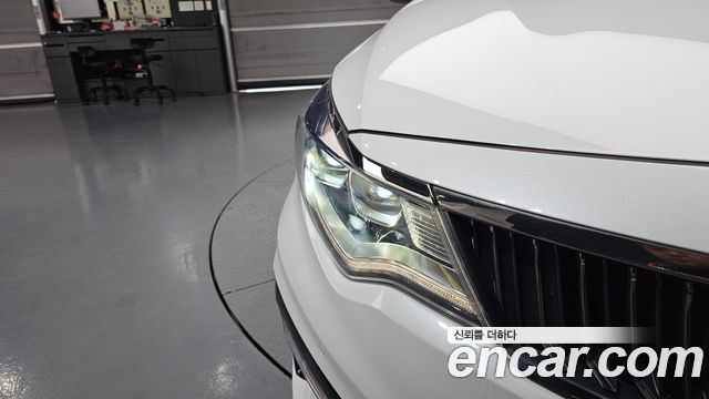 Kia K5 2019 — photo 8