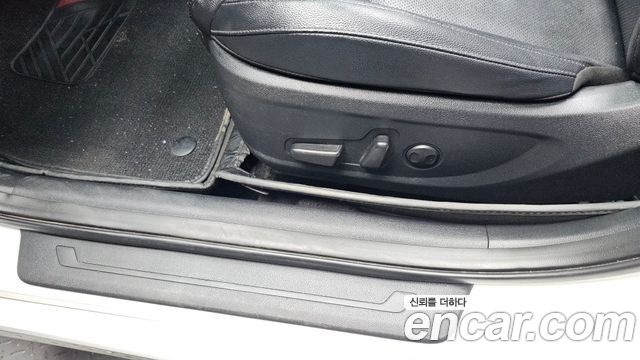 Kia K5 2019 — photo 32