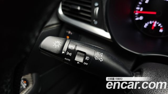 Kia K5 2019 — photo 33