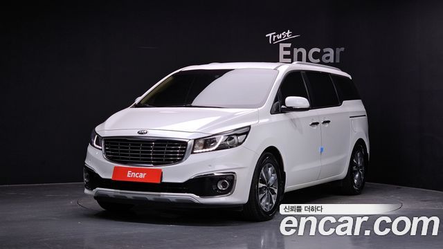 Kia Canival 2015 — photo 1