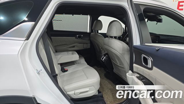 Kia Sorento 2021 — photo 17