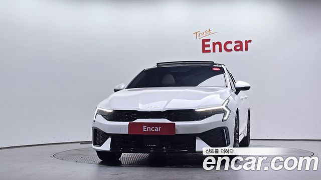 Kia K5 2025 — photo 3