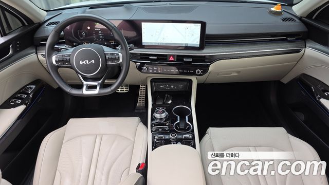 Kia K5 2025 — photo 10
