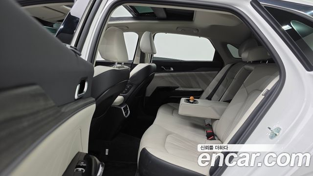 Kia K5 2025 — photo 18