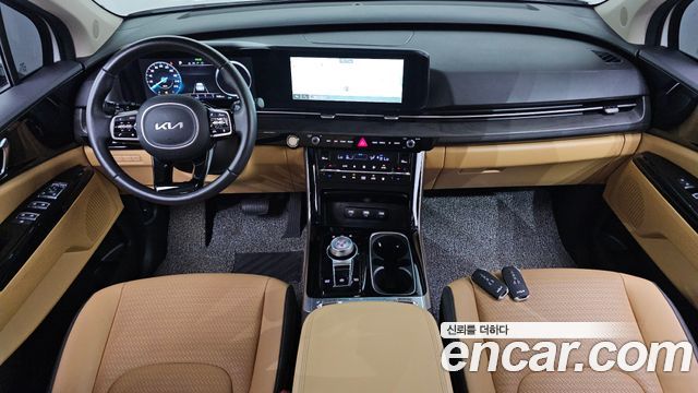 Kia Canival 2023 — photo 7