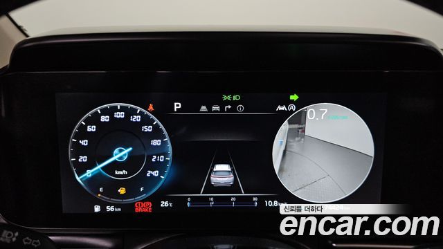Kia Canival 2023 — photo 8
