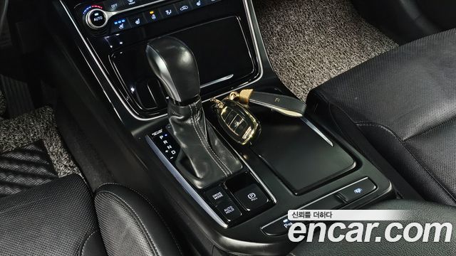 Hyundai Grandeur 2018 — photo 12