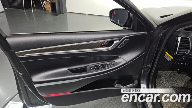 Hyundai Grandeur 2018 — photo 14