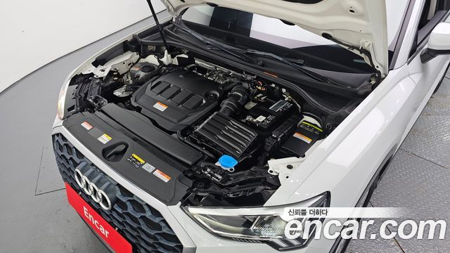 Audi Q3 2023 — photo 6