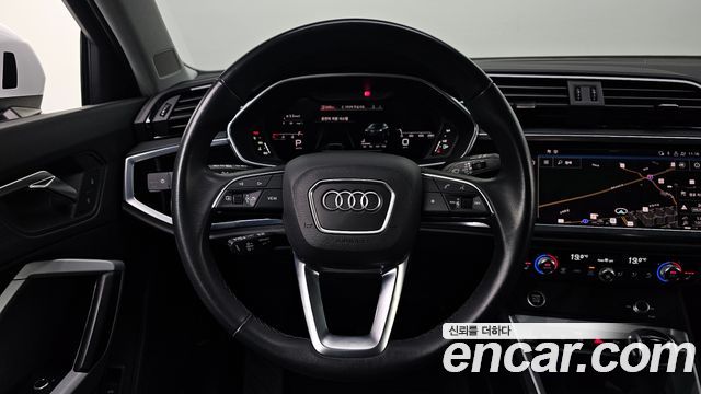 Audi Q3 2023 — photo 21