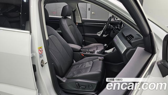 Audi Q3 2023 — photo 16