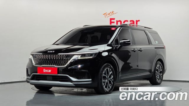 Kia Canival 2022 — photo 1