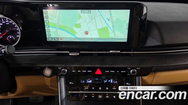 Kia Canival 2022 — photo 19