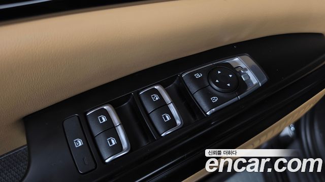 Kia Canival 2022 — photo 28