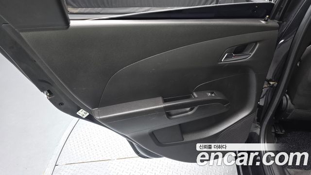 Chevrolet Korea Aveo 2017 — photo 15