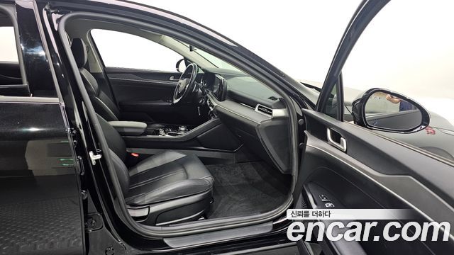 Kia K5 2023 — photo 21