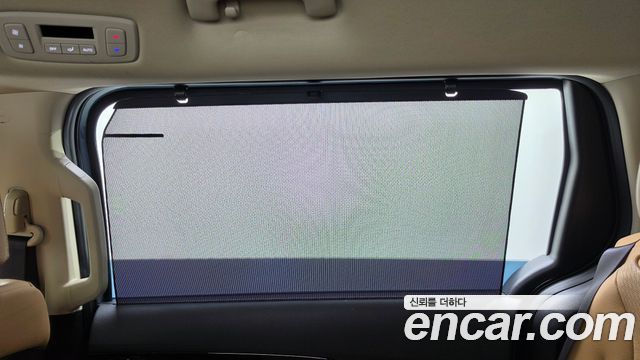 Kia Canival 2023 — photo 30