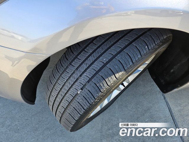 Hyundai Genesis 2008 — photo 12