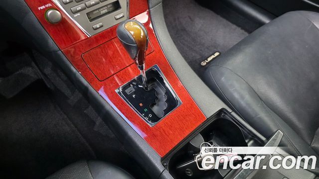 Lexus ES 2009 — photo 12