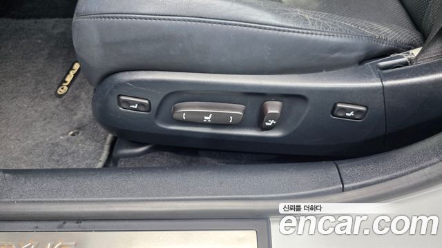 Lexus ES 2009 — photo 31